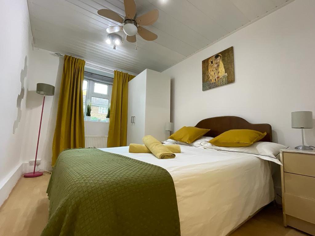 Cosy Flat Close To East Finchley Station Londra Dış mekan fotoğraf