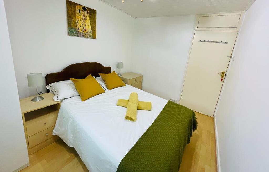 Cosy Flat Close To East Finchley Station Londra Dış mekan fotoğraf
