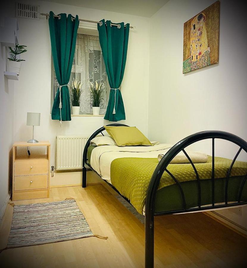 Cosy Flat Close To East Finchley Station Londra Dış mekan fotoğraf
