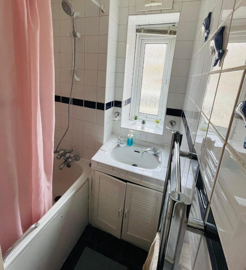 Cosy Flat Close To East Finchley Station Londra Dış mekan fotoğraf